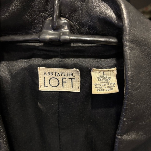 Vintage Ann Taylor LOFT Classic minimalist Black Leather Jacket size Large - Picture 2 of 5